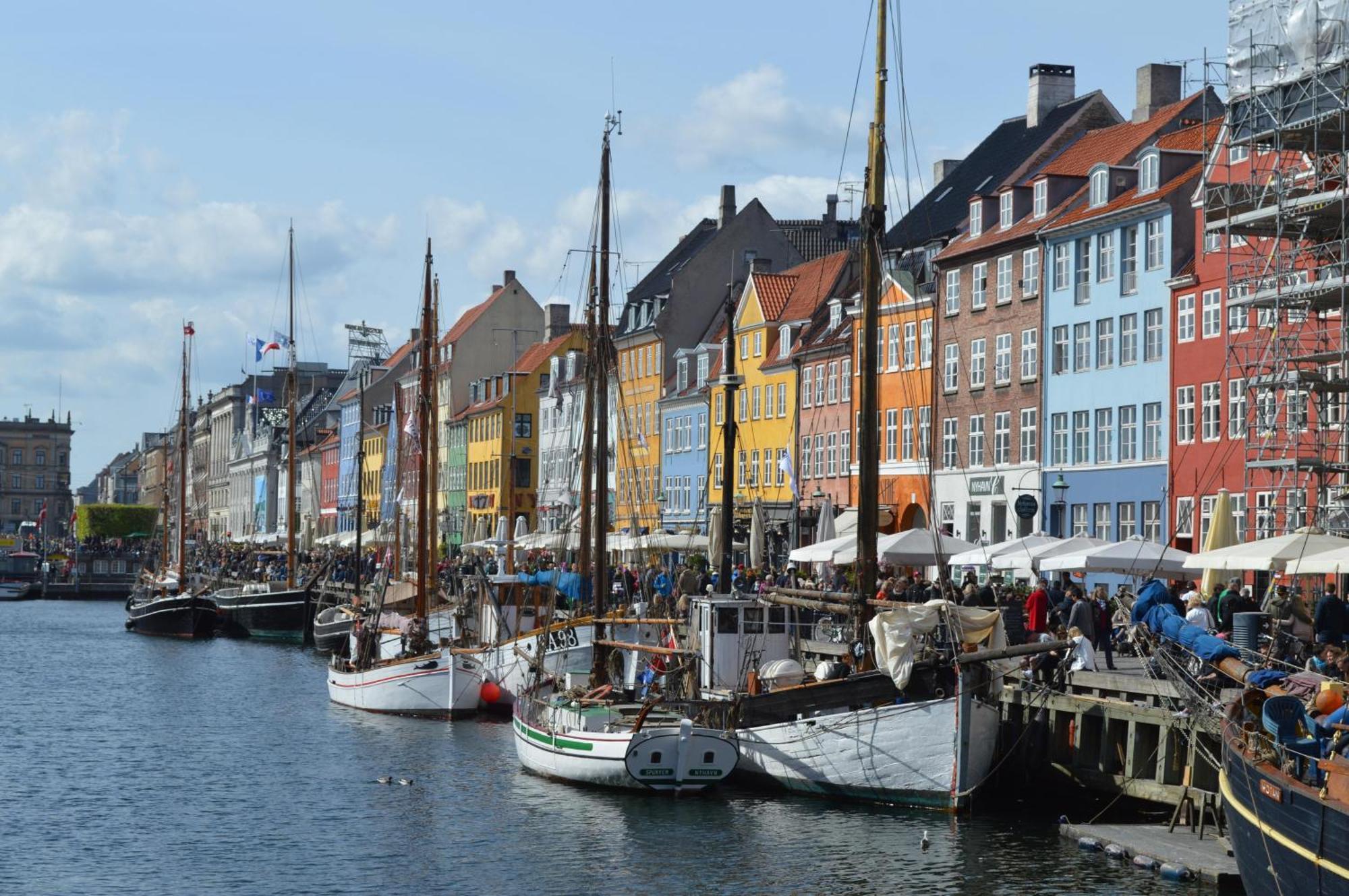 Large Flats In Central Copenhagen By Tivoli Gardens Apartment Bagian luar foto