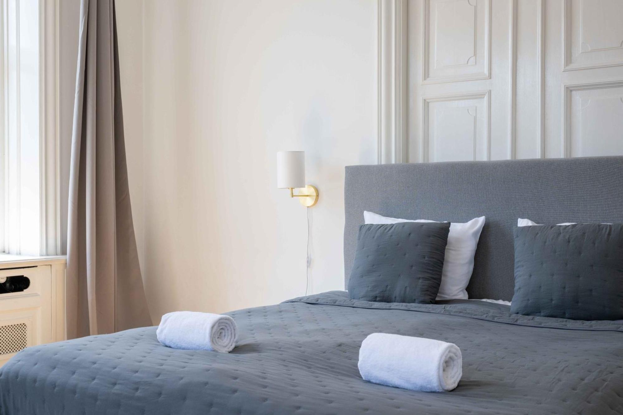 Large Apartment In Central Copenhagen By Tivoli Gardens Bagian luar foto